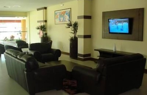 Porto Velho Hotel | Elegant Flamboyant Suite Hotel - Breakfast & Family Friendly