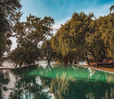 Weerawila Hotel | Eco-Friendly Flameback Lodge: 5-Star Comfort Awaits