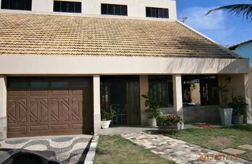 Flamengo House | Flamengo Beach House: Ideal Getaway with Pool & Breakfast