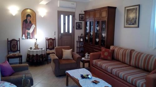Poulata Apartment | Pet-Friendly Retreat: Flamiatos Garden Cottages, 4-Star Stay