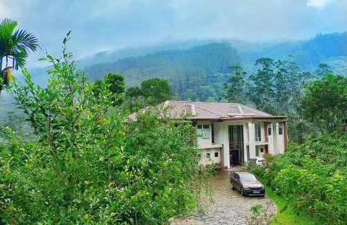 Norton Bridge Villa | Discover Flaming Tree Resorts: Pet-Friendly Retreat with Spa