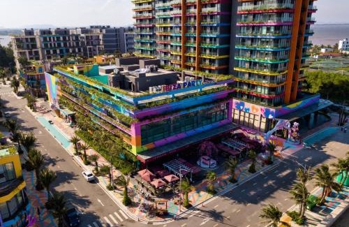 Hoang Hoa Hotel | Elegant Flamingo Ibiza Hải Tiến Resort with Oceanfront Views