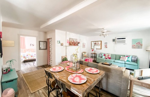Pedernales Bend Cottage | Charming Flamingo Cottage Overlooking the Pedernales River