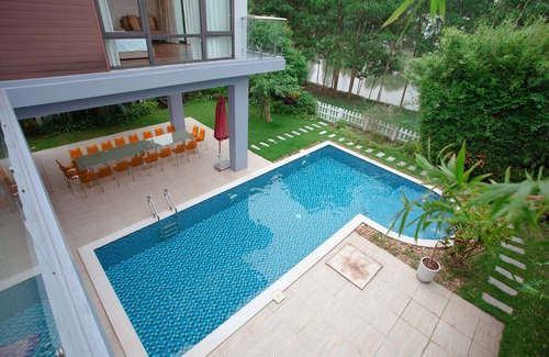Ngoc Quang Villa | Flamingo Dai Lai Bach Yen T111 Villa: Family-Friendly Retreat