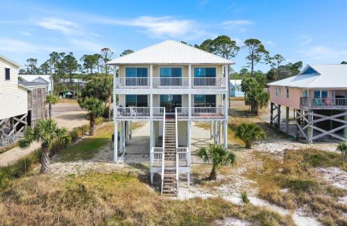 Port St. Joe House | Discover Flamingo Dunes: Family-Friendly Paradise Awaits