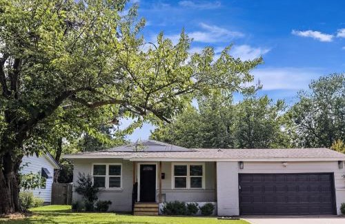 Lochwood House | Flamingo Ln House - Peloton EV Chrgr 3-Bedr 2-Bath