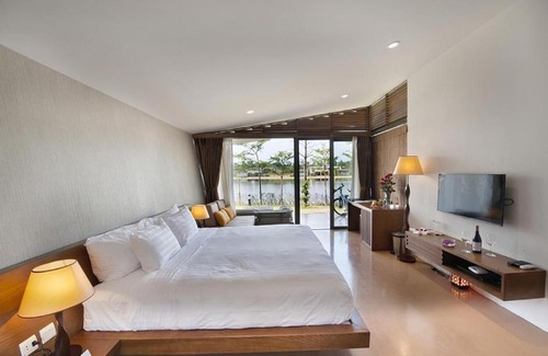 Phuc Yen Villa | Relax at Flamingo Dai Lai Resort - Family-Friendly Villas