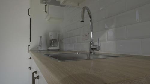 Zegelsem Apartment | Flanders Cobblestone Paradise: Pet-Friendly Comfort Awaits