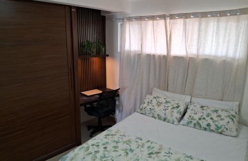Praia do Meio Apartment | Cozy Casa Coliseu: Oceanfront Stay with Private Beach Access