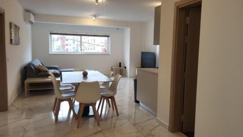 St. Andrew's Apartment | Family-Friendly Flat 1 in Central Swieqi for Memorable Stays