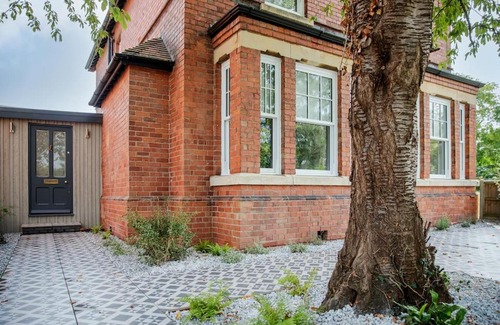 Ross-on-Wye Apartment | Child-Friendly Flat 1 Highgate in Picturesque Ross on Wye