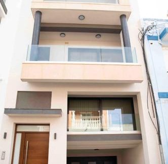 Mgarr Apartment | Flat 1, spacious 3 bedroom near Beaches and Countryside