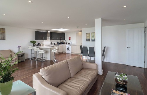 Holland-On-Sea Cottage | Family-Friendly Flat 10 Cottage with Ocean View in Holland-On-Sea
