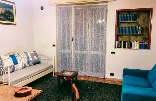 Cologno al Serio Apartment | Convenient Stay 15km from Milan BGY Airport - Family-Friendly