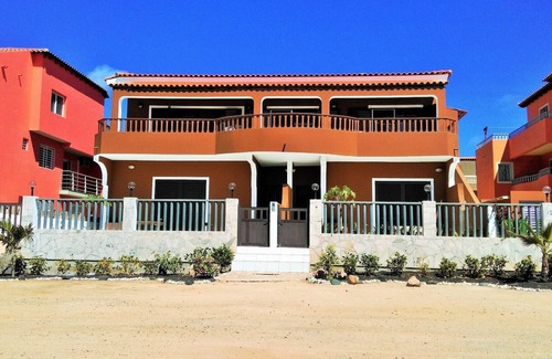 Santa Maria Apartment | Beachfront Apartment with Kitchen & Breakfast - 10/10 Rated
