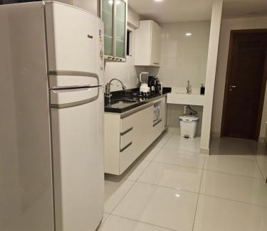 Ponta Negra Apartment | Ocean View Retreat: 4-Star Flat with Pool & Breakfast