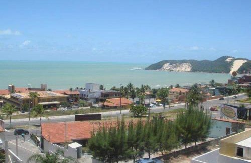 Ponta Negra Apartment | Ocean View Retreat: 4-Star Flat with Pool & Breakfast
