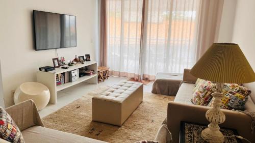 Ponta das Canas Apartment | Oceanfront Flat 3 Suites with Pool & Spa - Rated 9.4/10