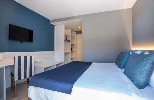 Passagem Apartment | Cozy Flat 313 Steps from Praia do Forte with Pool & Spa