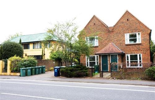 Summertown Apartment | Guest Rated 9.3: Experience Flat 4 Summertown Court
