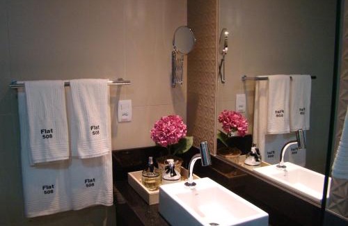 Boa Viagem Apartment | Cozy Flat 508 Recife: Pet-Friendly with Ocean Views