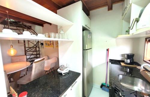 Saire Apartment | Cozy Flat at Hotel Monte Castelo with Oceanfront Pool