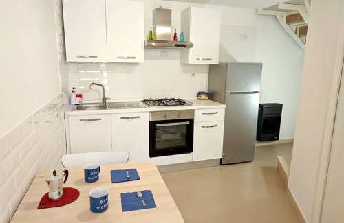 Naples Apartment | Discover Family-Friendly FLAT 93 with Kitchen & Breakfast