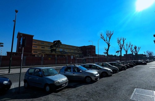 Naples Apartment | Discover Family-Friendly FLAT 93 with Kitchen & Breakfast