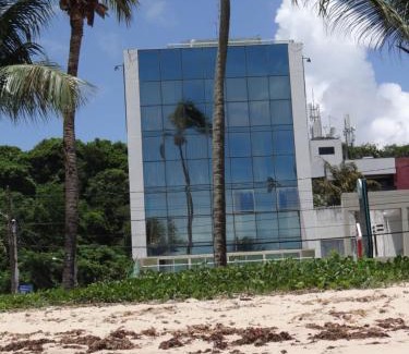 Cabo Branco Hotel | Oceanfront Comfort at Flat A Beira Mar de João Pessoa