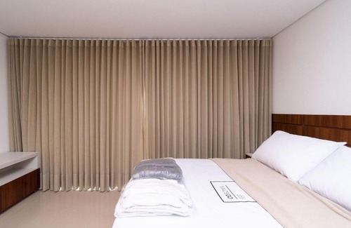 Setor Bueno Apartment | Cozy Flat in Setor Bueno with Pool and Hot Tub Amenities