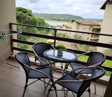 Caldas Novas Apartment | Pet-Friendly Flat Aldeia do Lago with Hot Tub & Great Ratings