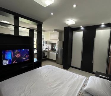 Parque Bela Vista Apartment | Guest Rated 10/10: Flat Ana Regis with Pool & Family Fun