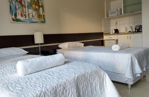 Caminho das Arvores Hotel | Budget-Friendly Stay at Flat Athenas 611 - Rated 9.1!