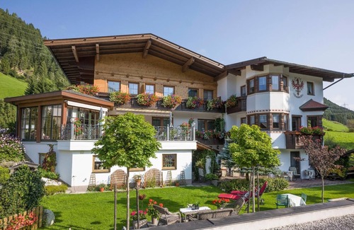 Gerlos Apartment | Ideal Holiday Apartment Gmünd for Families with 2 Bedrooms