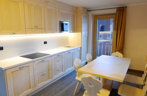 Teola Apartment | Flat Blesecia - Mountain View Retreat with Wellness & Wi-Fi