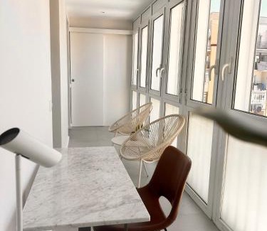 L'Antiga Esquerra de l'Eixample Apartment | Family-Friendly Flat by Forgetmenot for Memorable Stays