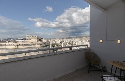 Centro Apartment | Convenient Flat with AC Near the Bus Station