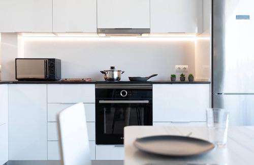 Sant Feliu de Guixols Apartment | Stylish Flat Designed for Comfort in SFG with Spa Access