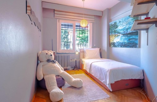 Kadikoy Apartment | Convenient Flat Near Top Attractions in Kadikoy