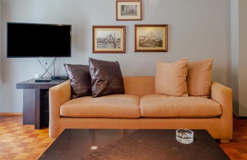 Kadikoy Apartment | Convenient Flat Near Top Attractions in Kadikoy