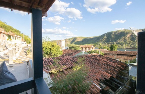 Piranhas House | Cozy Flat with Kitchen, Just 5 Minutes from Rio
