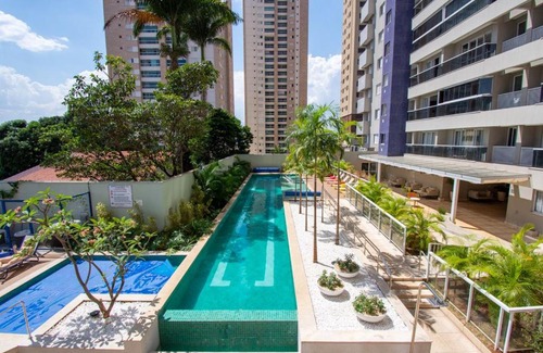 Setor Bueno Apartment | Inviting Stay with Pool and Hot Tub in Setor Bueno
