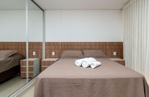 Setor Bueno Apartment | Inviting Stay with Pool and Hot Tub in Setor Bueno