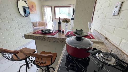Alto Esplanada Apartment | Central GV Apartments with Spectacular Views & Family Friendly