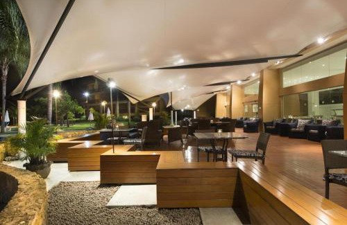 Pontal Apartment | Oceanfront Flat with Breathtaking Sea Views & Spa