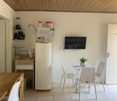 Vera Cruz Apartment | Oceanfront Retreat: Family-Friendly Flat with Pool Access
