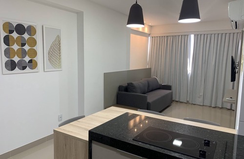 Boa Viagem Apartment | Elegant Flat in Boa Viagem with Oceanfront Amenities