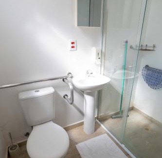 Sao Paulo Hotel | Budget-Friendly Flat Econômico with Oceanfront Views