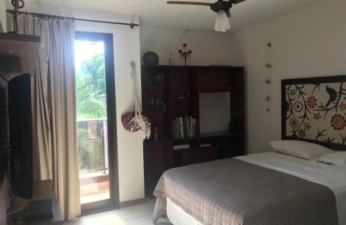 Smin Resort | Convenient Resort Apartment Steps from Major Attractions