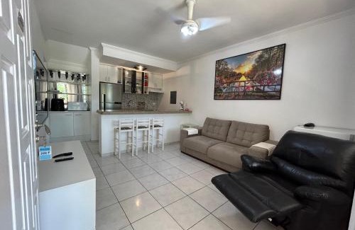 Riviera de Sao Lourenco Apartment | Experience Flat Estudio 220 with Pools & Ocean Views